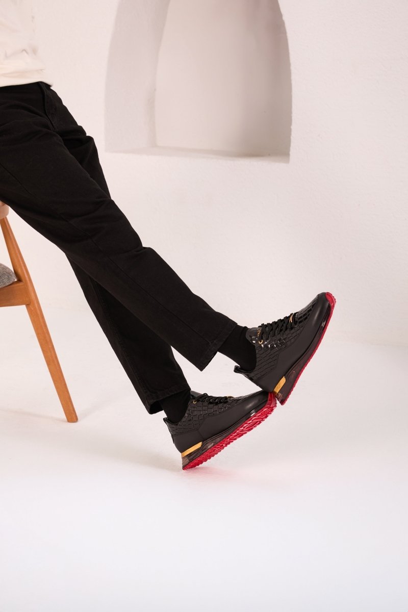 The Marseille Black Leather Men Sneaker - TLW Shoes