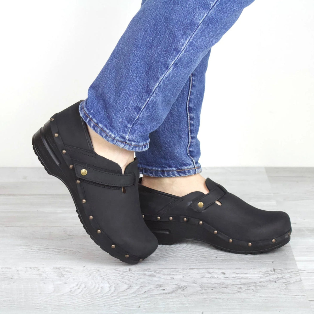 Sanita Ramone Womens Clog In Black - TLW Shoes