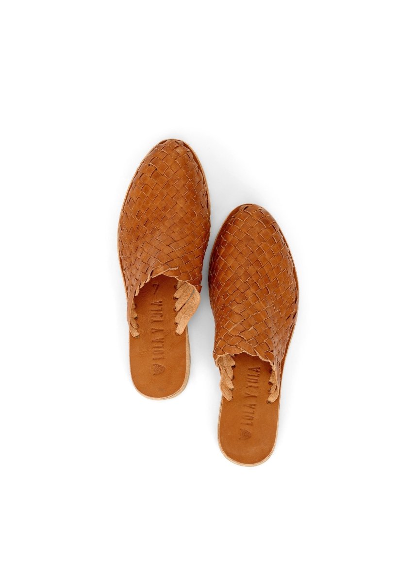 HAND WOVEN LEATHER SLIDES // CAMEL - TLW Shoes