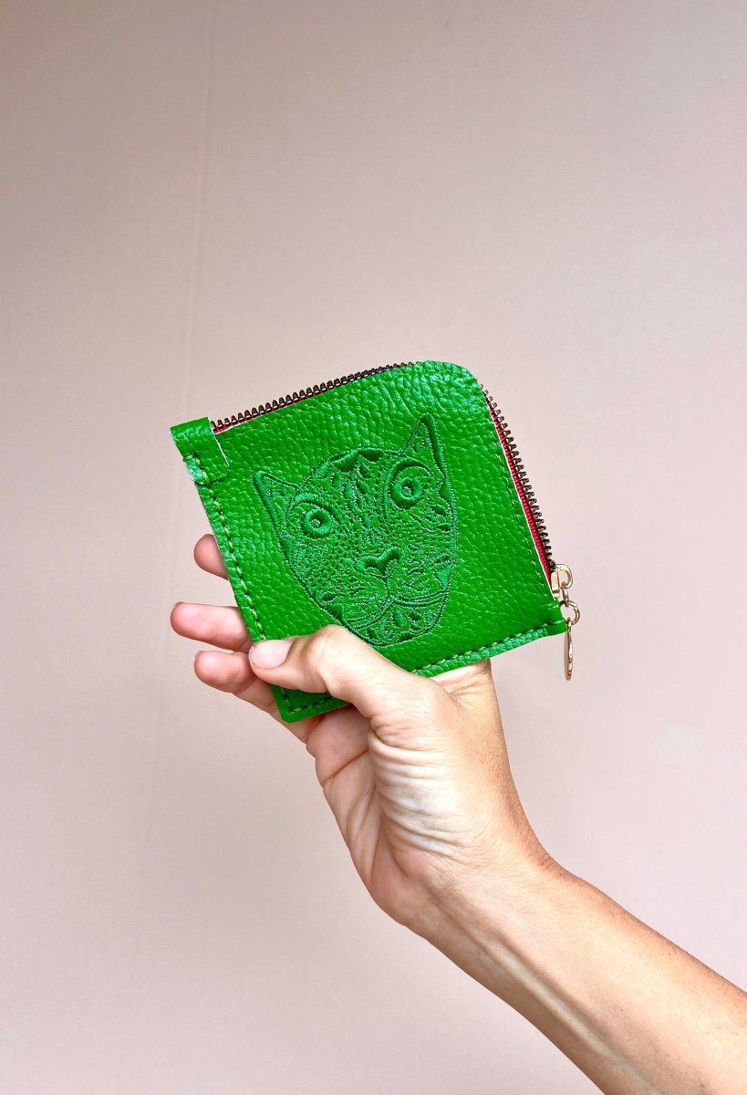 JAGUAR EMBROIDERED ZIP AROUND WALLET // GREEN - TLW Shoes