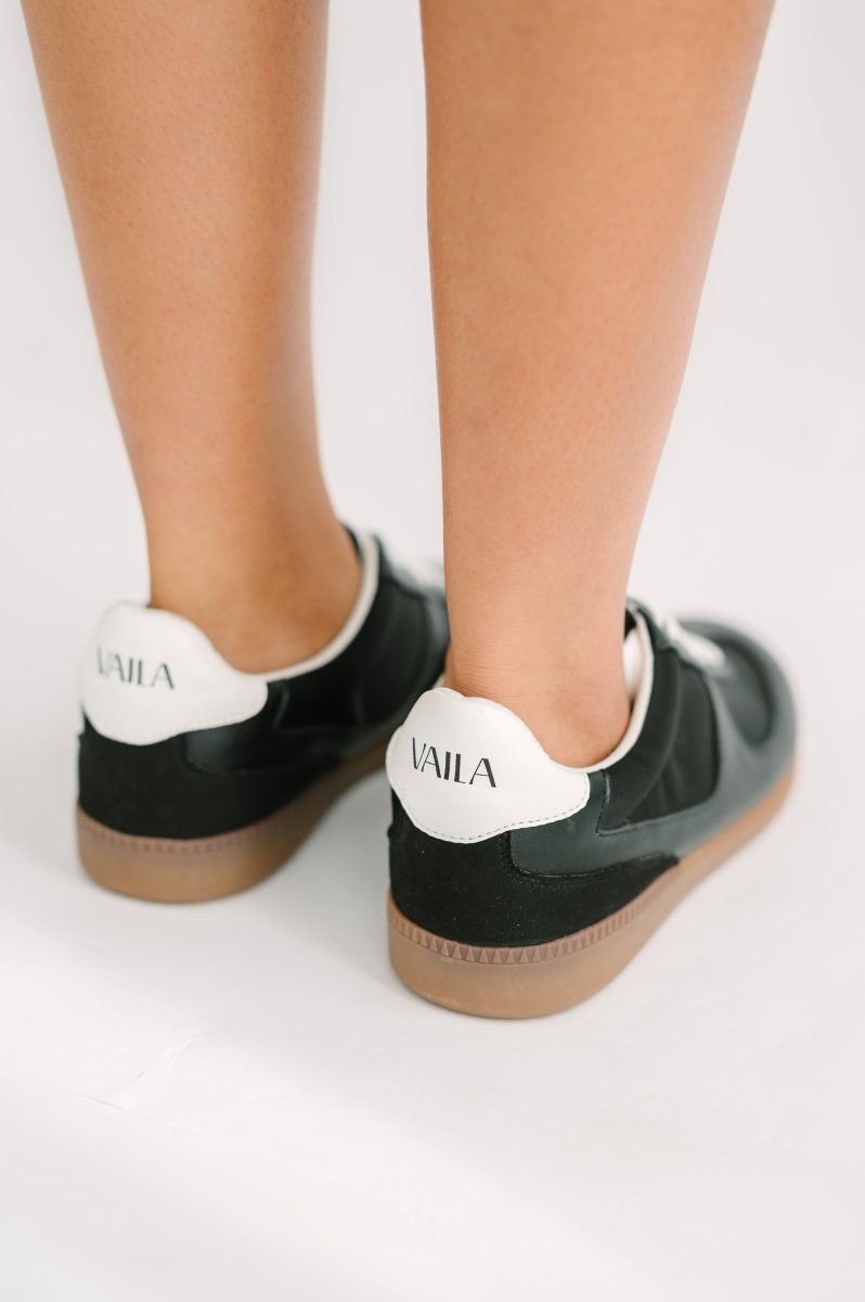 Taylor Sneakers Black - TLW Shoes