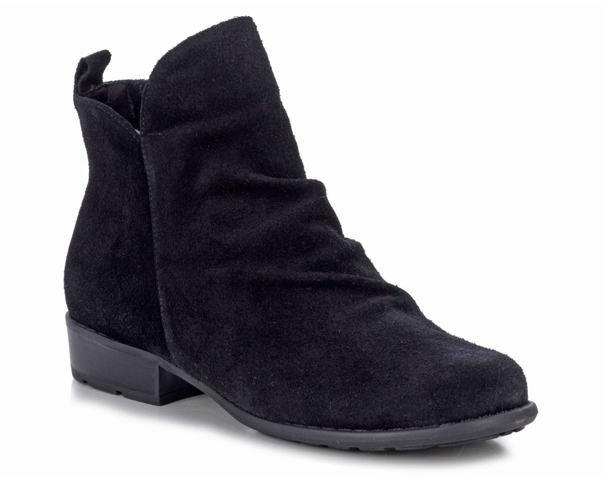 Walking Cradles Wc Lilith Women Bootie In Black Suede - TLW Shoes