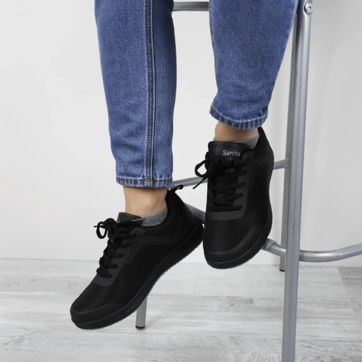 SANITA CONCAVE WORK SNEAKER UNISEX IN BLACK - TLW Shoes