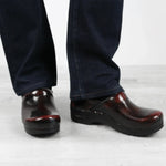 SANITA PROFESSIONAL CABRIO MEN CLOG IN BORDEAUX - TLW Shoes