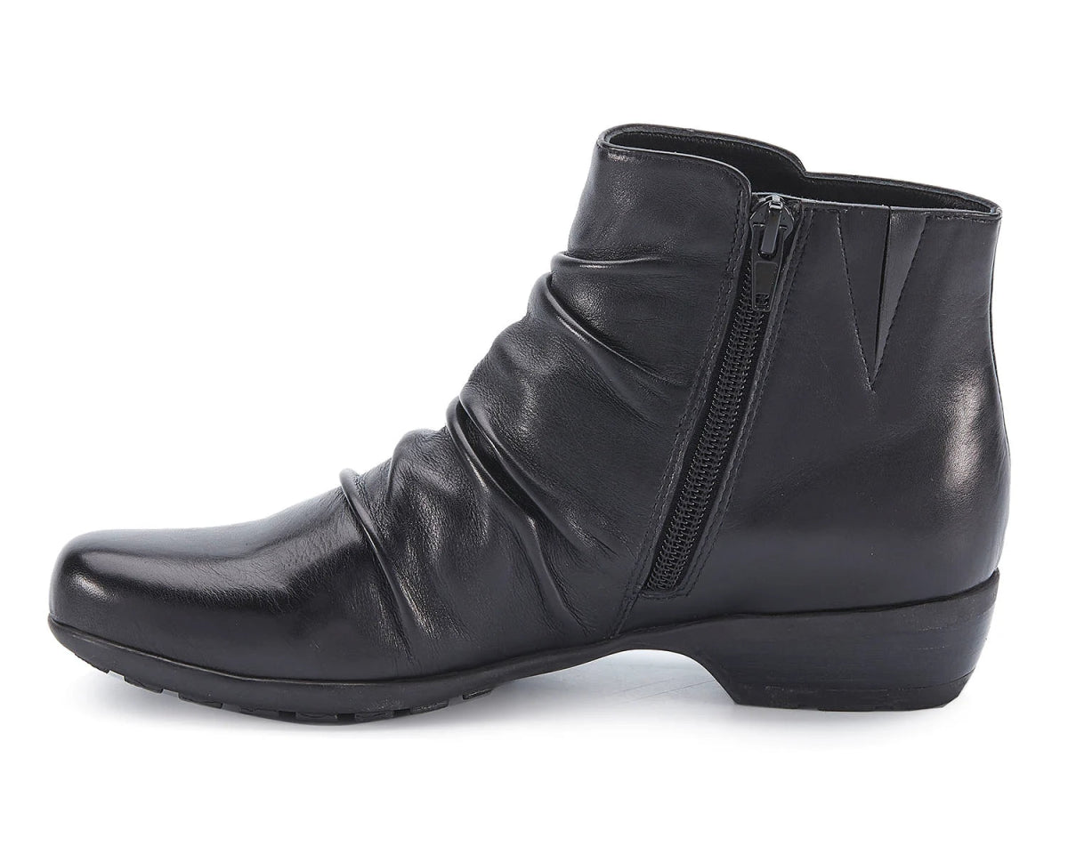 ROS HOMMERSON ESME WOMEN'S INSIDE ZIPPER ANKLE BOOTIES IN BLACK - TLW Shoes